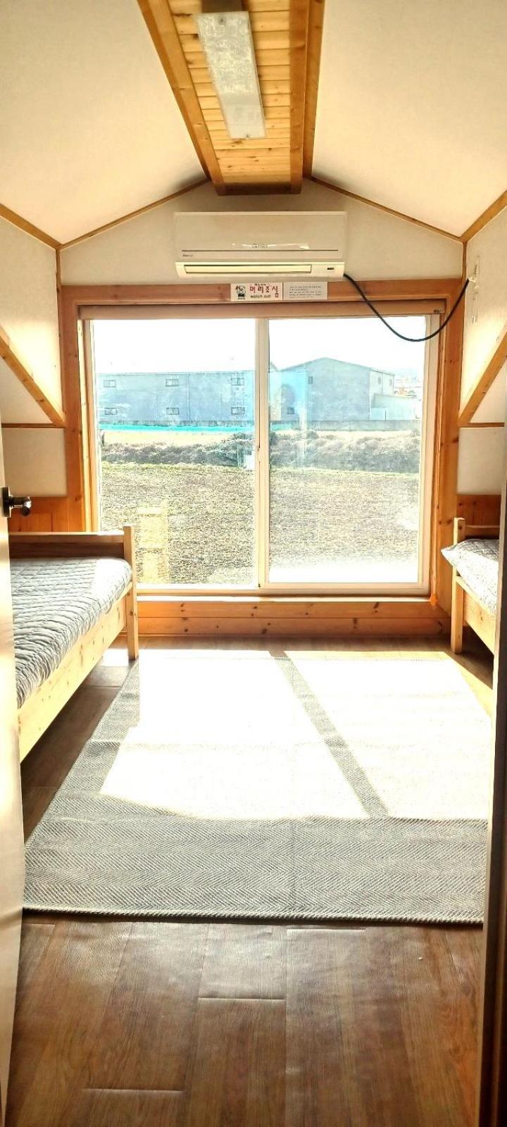 Tree House Guesthouse Jeju Exterior foto